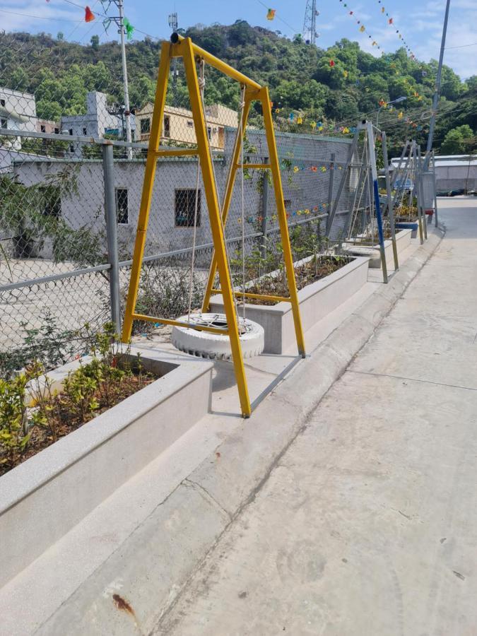 Dai Thuy Hotel Dong Khe Sau Buitenkant foto