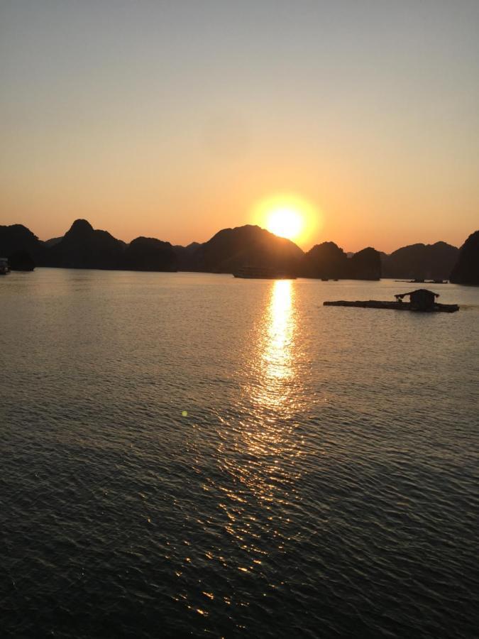 Dai Thuy Hotel Dong Khe Sau Buitenkant foto